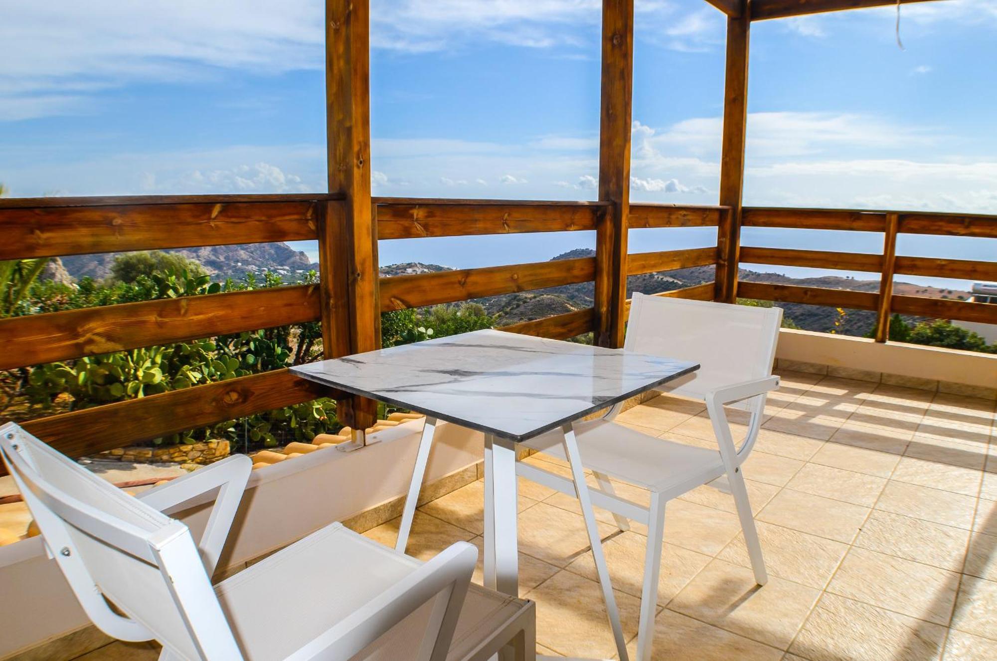 Alexena Apartments Agia Galini Esterno foto