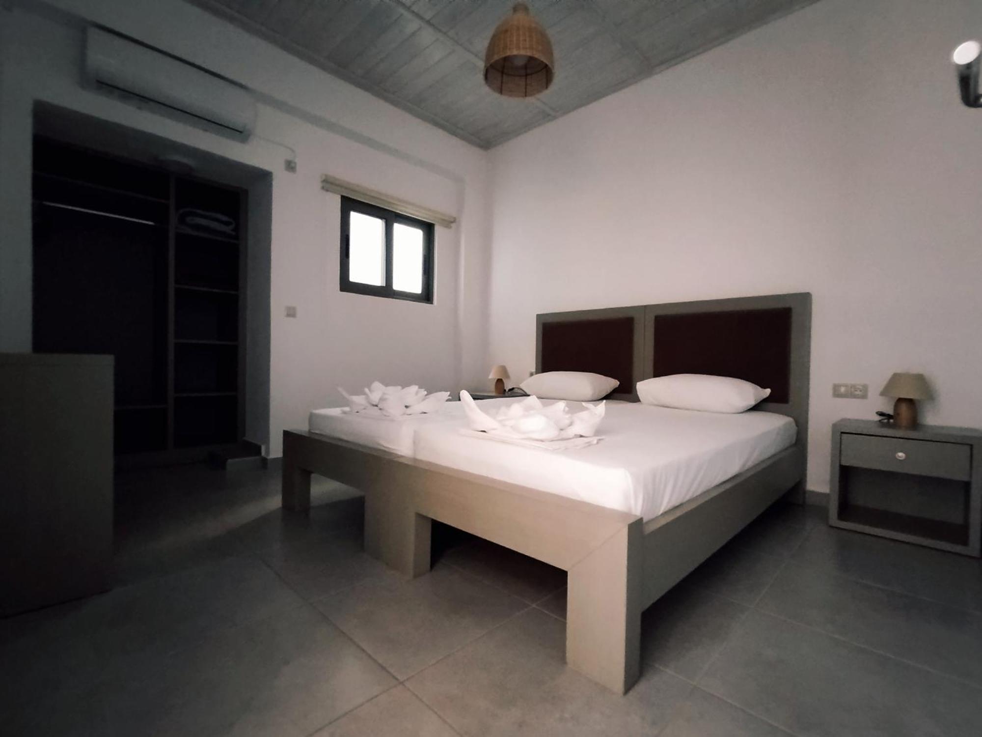 Alexena Apartments Agia Galini Esterno foto
