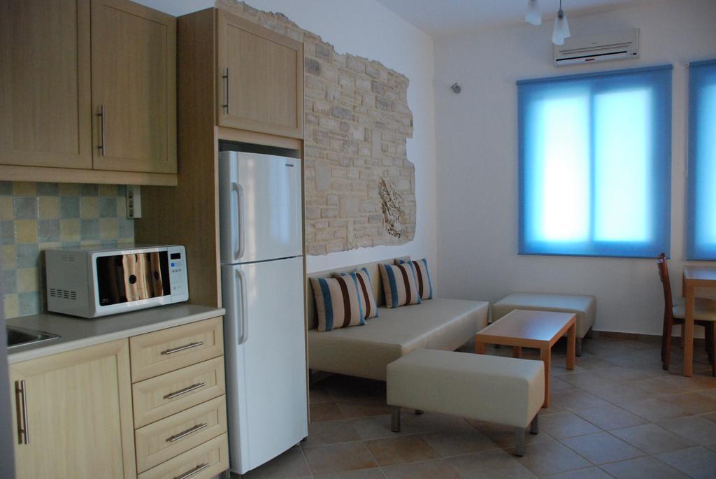 Alexena Apartments Agia Galini Camera foto